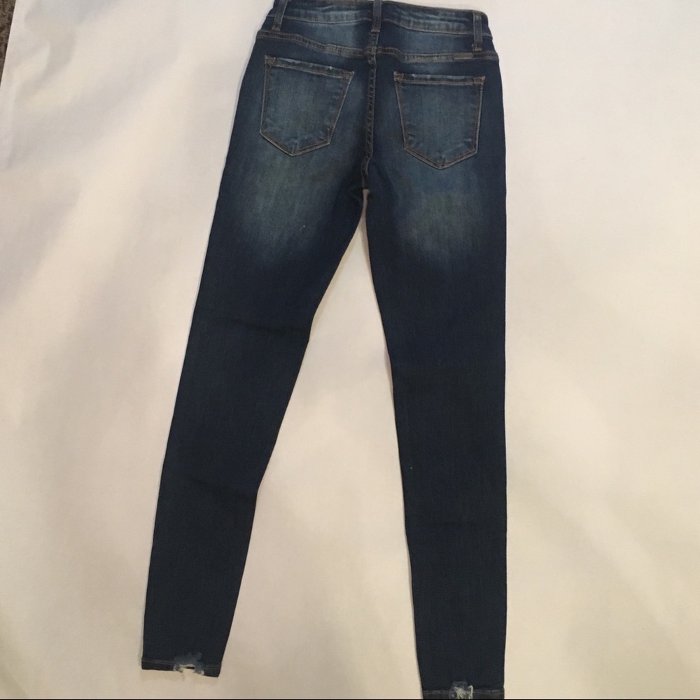 Last 1️⃣ Distressed Frayed Jeans - Picture 6 of 6